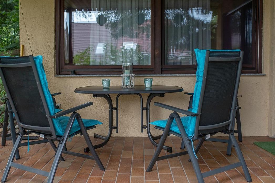 Elw, Sep. Eingang, Ueberdachte Terrasse, Naehe Backnang Appartement Althutte Buitenkant foto