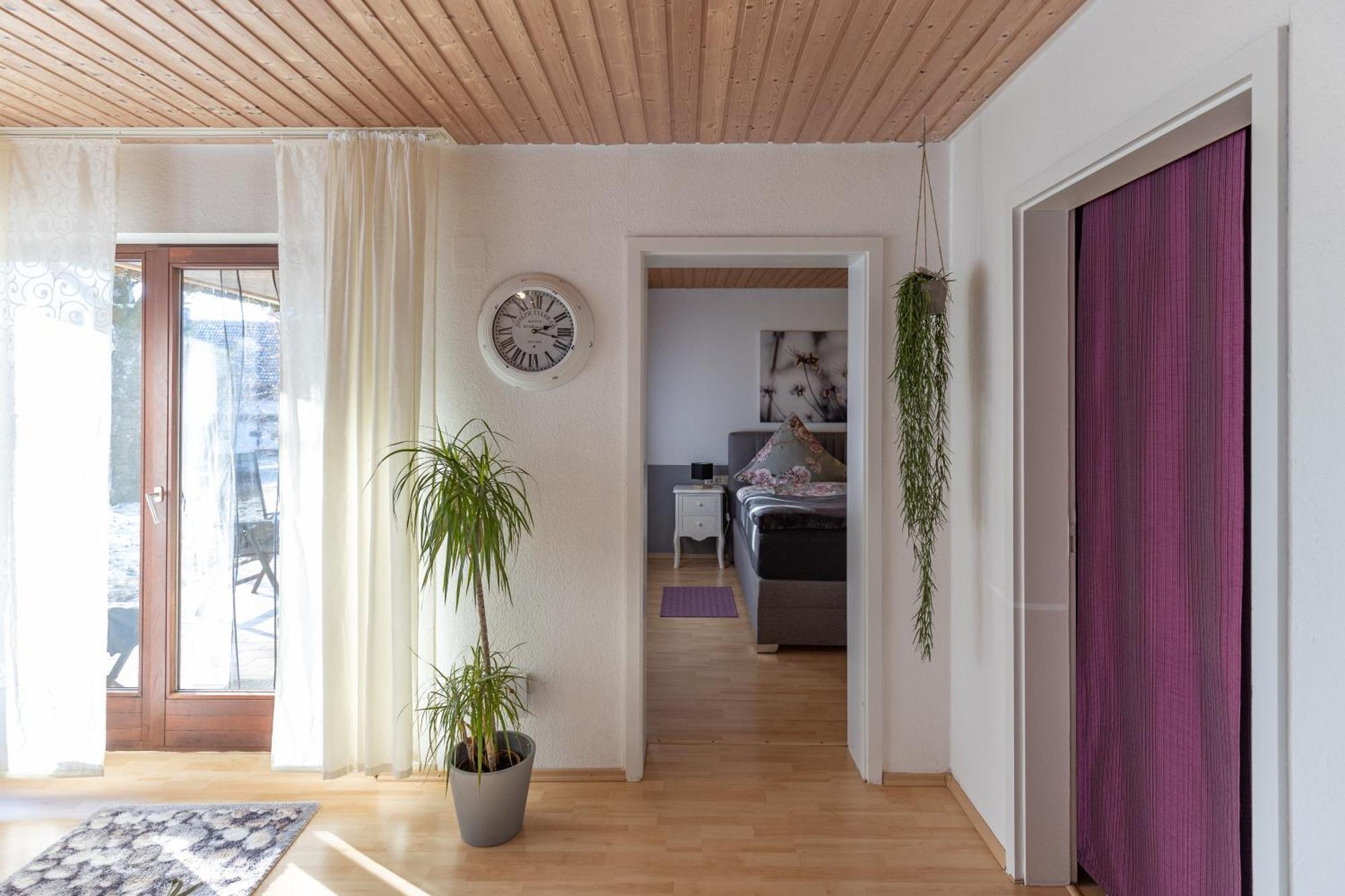 Elw, Sep. Eingang, Ueberdachte Terrasse, Naehe Backnang Appartement Althutte Buitenkant foto