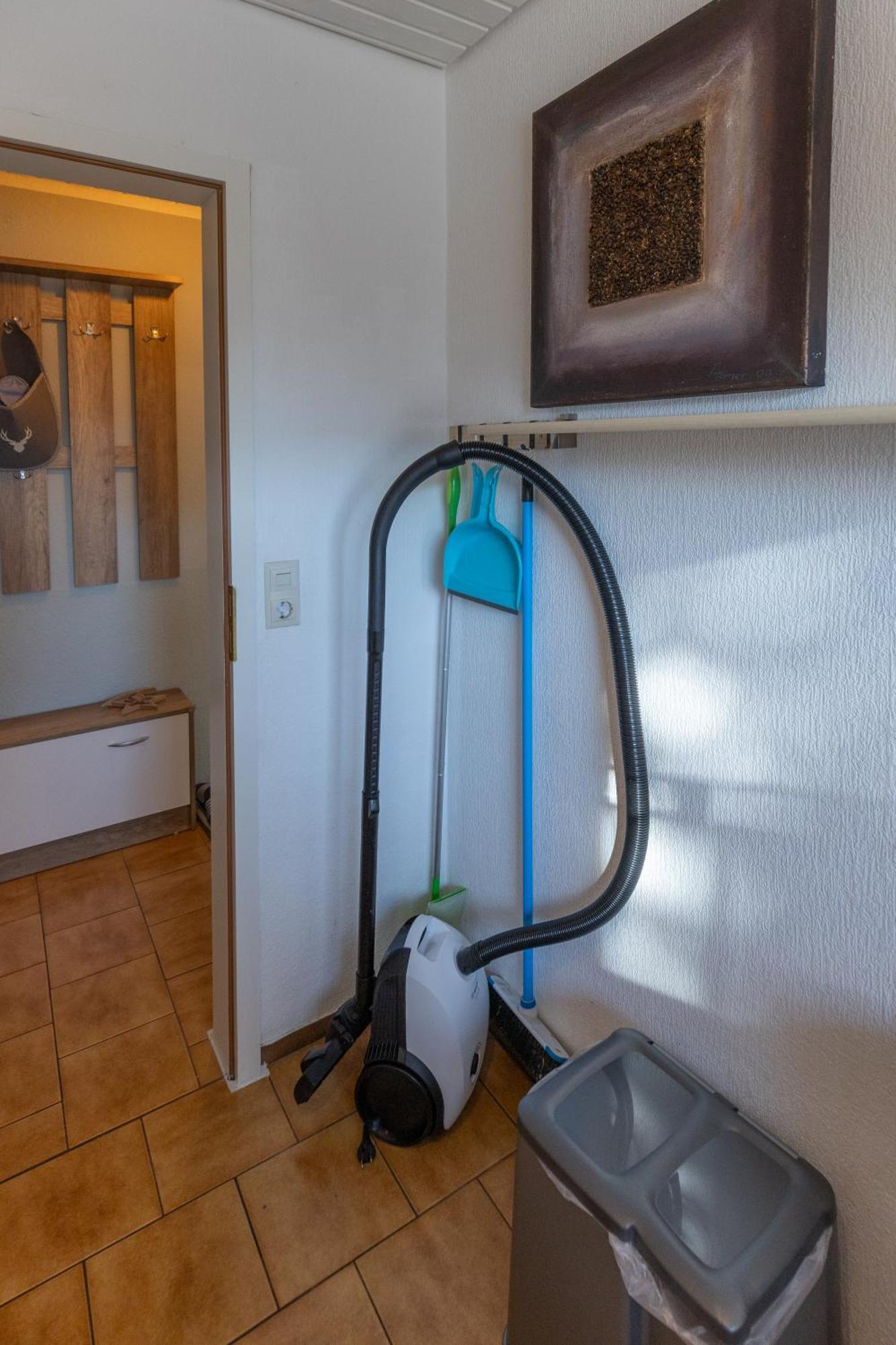Elw, Sep. Eingang, Ueberdachte Terrasse, Naehe Backnang Appartement Althutte Buitenkant foto